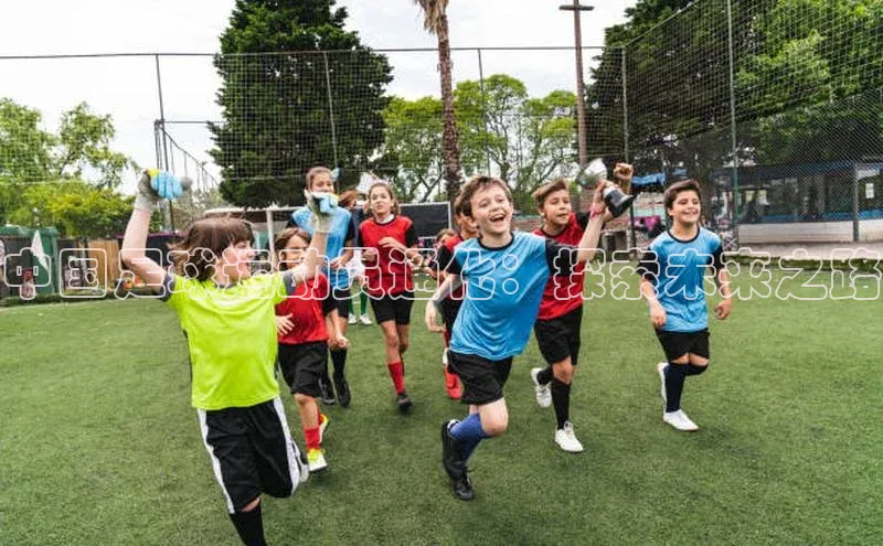 k1·体育app下载引力传媒中国足球运动员通化：探索未来之路