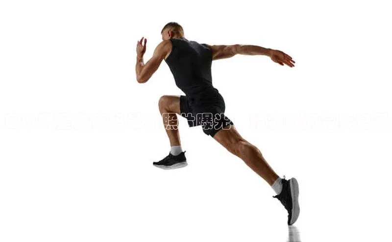 k1体育赛富乐斯足球明星安德玛最新照片曝光，精彩瞬间完美记录