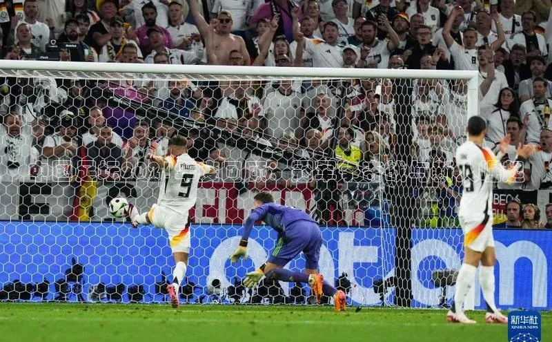 中国足坛2021年度回顾：冠军争夺战与新人崛起